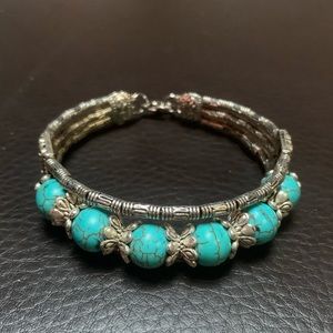 Vintage Turquoise and Silver Bracelet